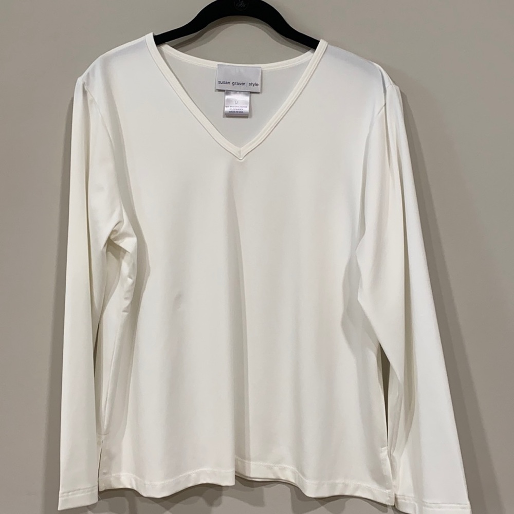 Susan Graver V-neck Off-white Top